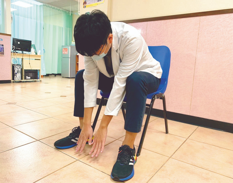三式運動 舒緩不適腰部