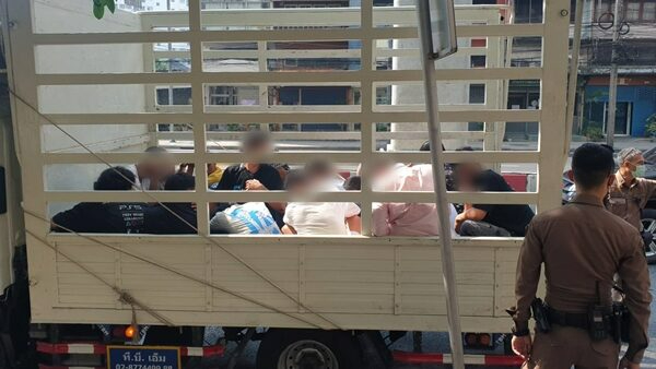 曼谷1酒吧 135人吸毒被拘留