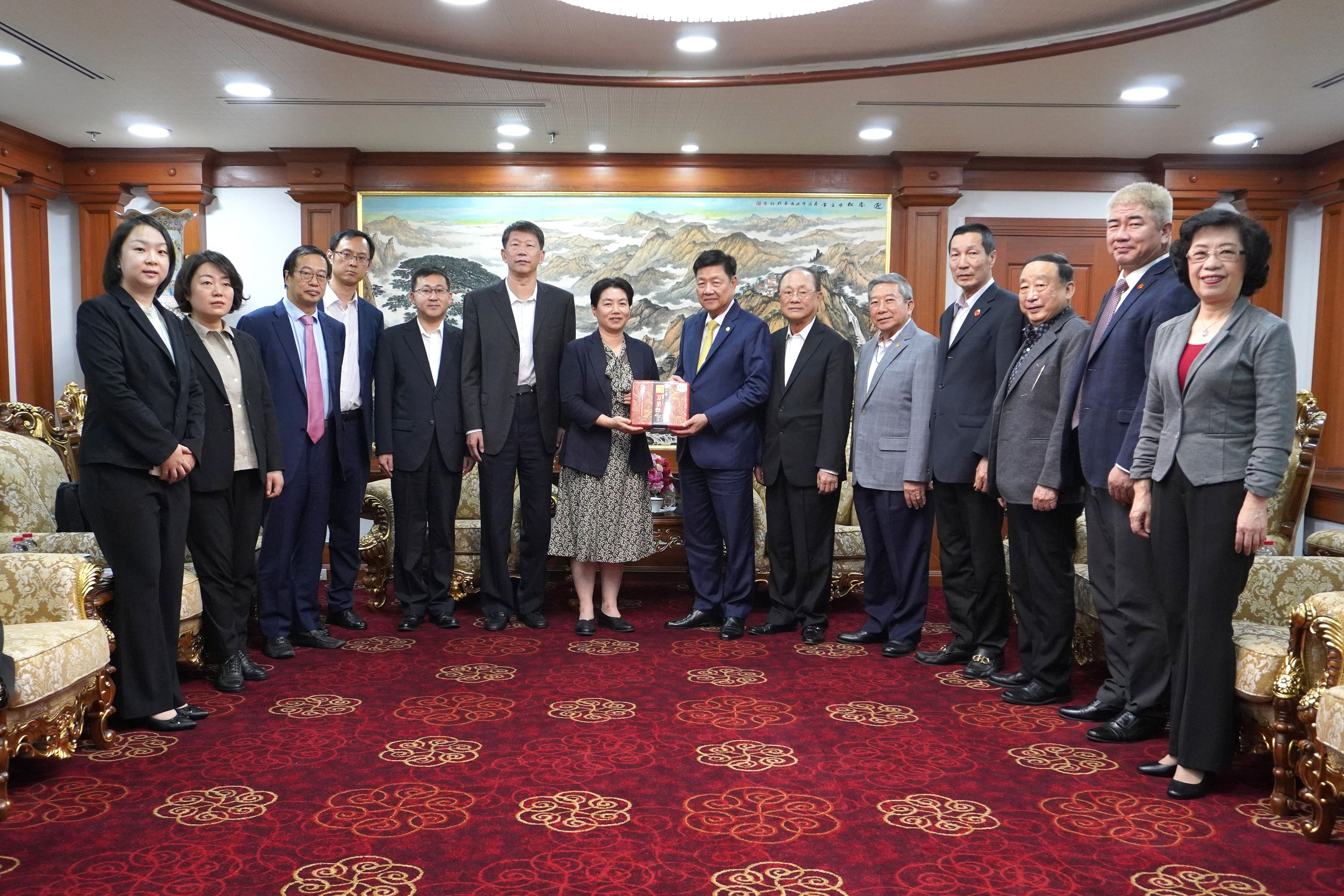 中總歡迎山東省外辦 共促泰齊友好合作