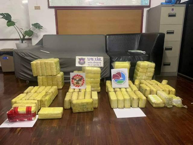 泰軍夜遇運毒馬幫 激戰擊斃13人