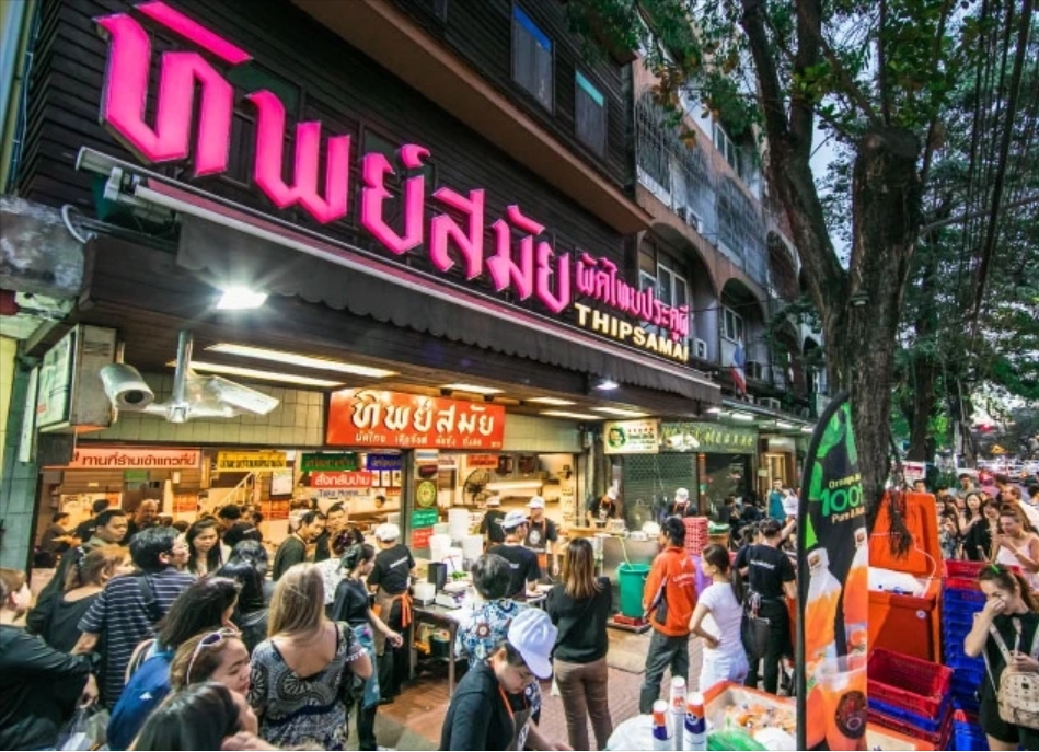 全球150家最佳傳奇餐廳 Thipsamai炒河粉、Prachak烤鴨上榜