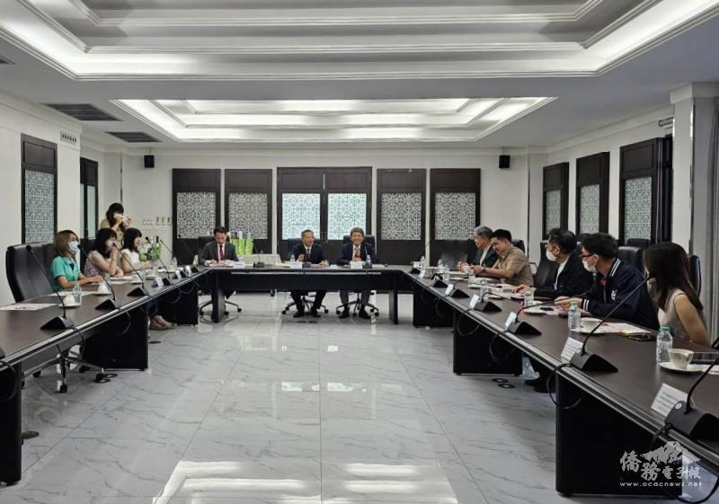 帖詩琳學校與正大管理學院 攜手駐泰處擴大合作招生