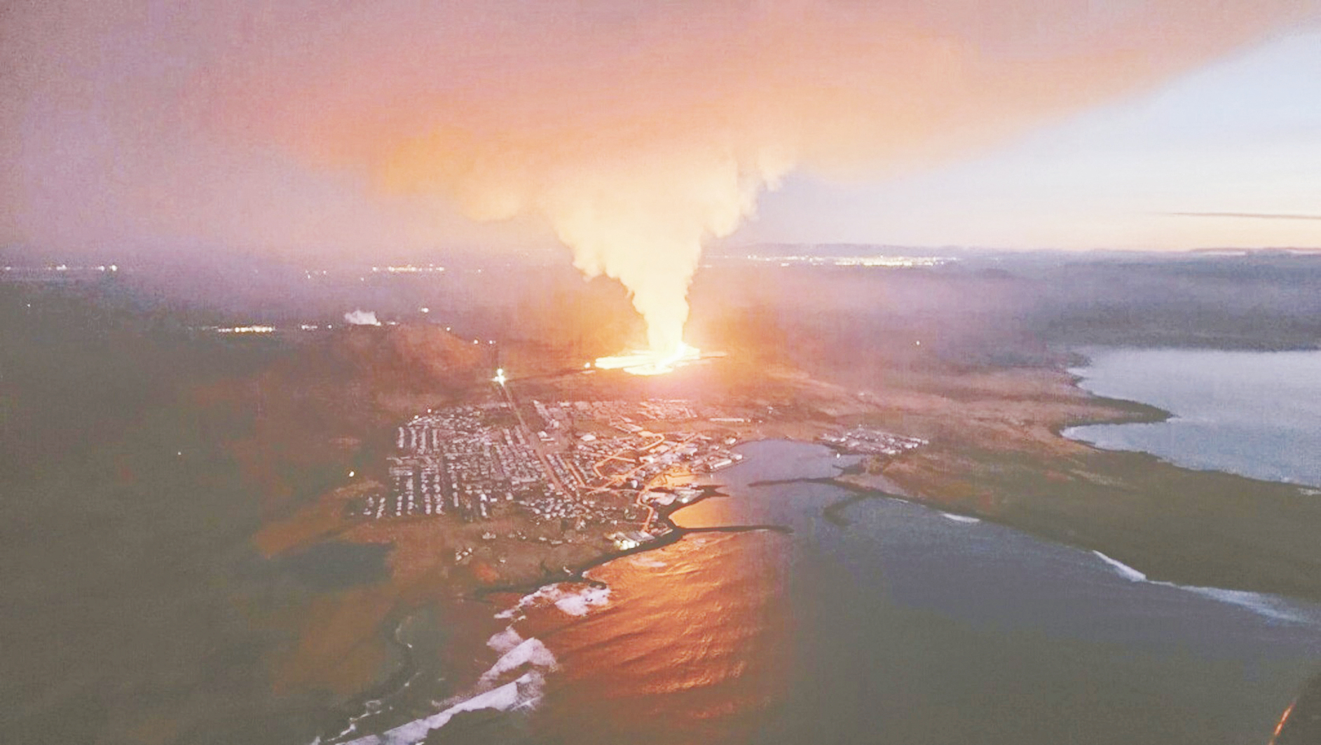 冰島熔岩侵漁村 居民全撤羊群危急