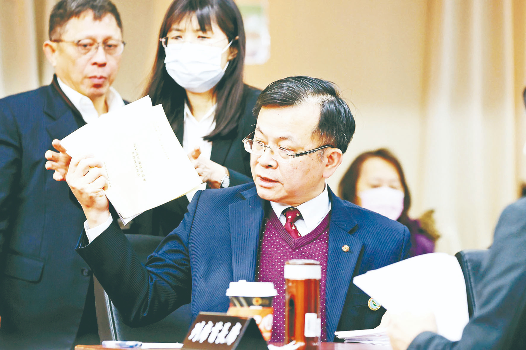 藍白聯手 立院成立鏡電視調閱小組