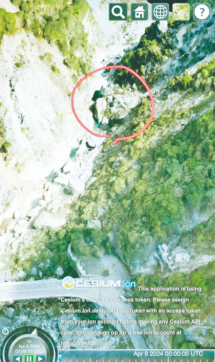 2層樓巨石擋路 砂卡礑搜救增難度