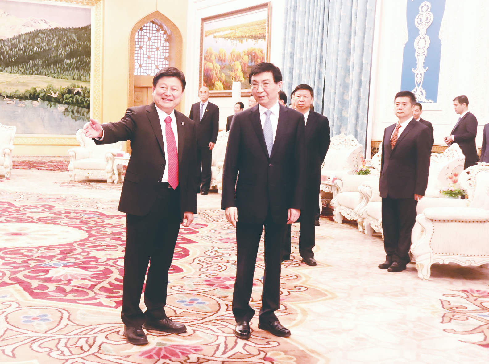 藍委轉述 王滬寧:兩岸沒人想打仗
