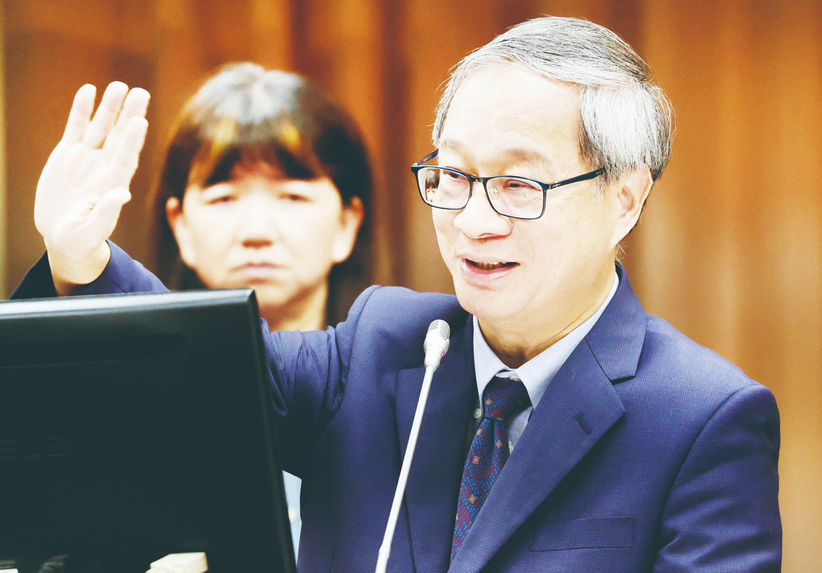 陸用語滲透 李遠：不必刻意排斥