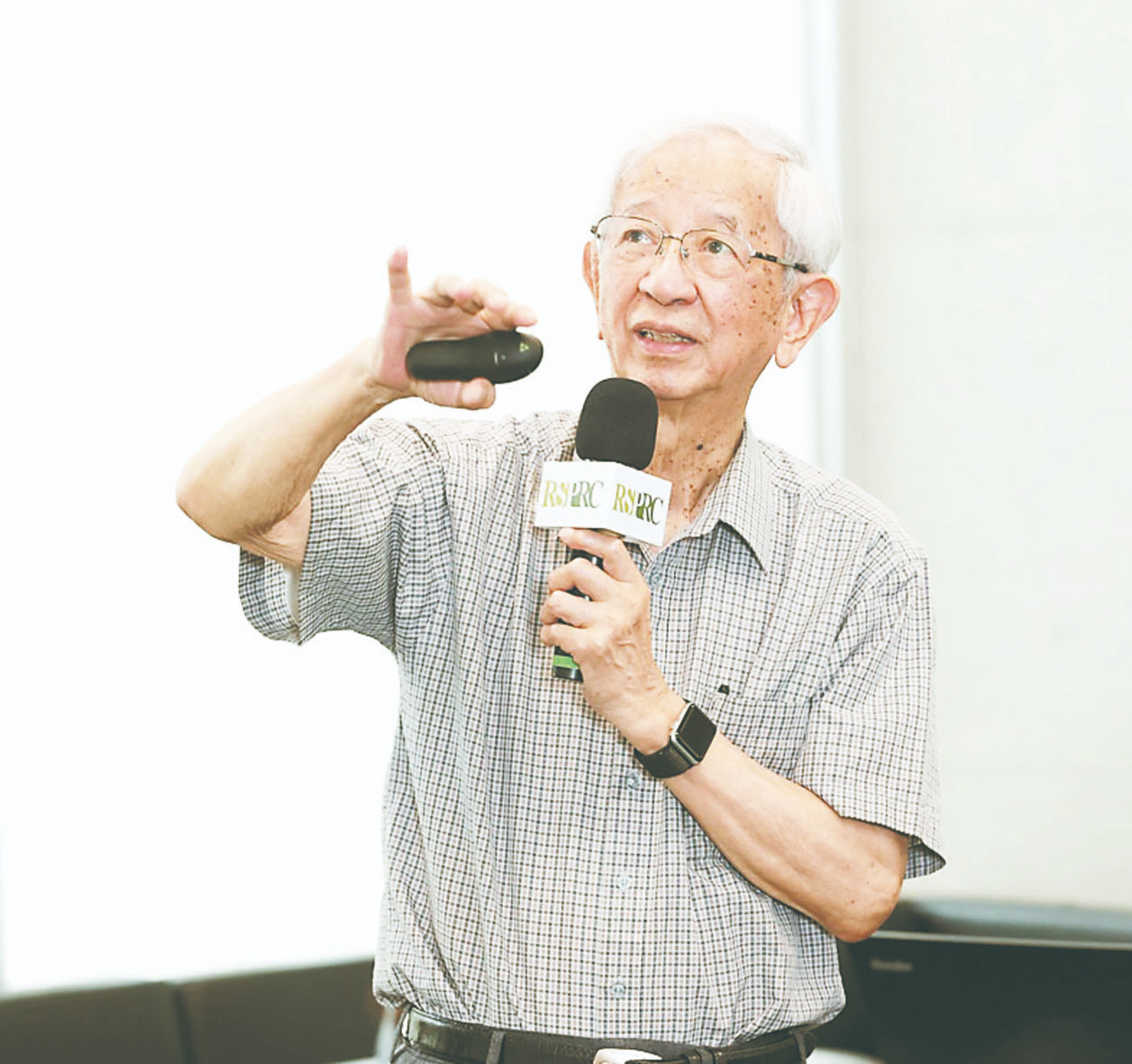 李遠哲挺核:人類滅絕比核災嚴重