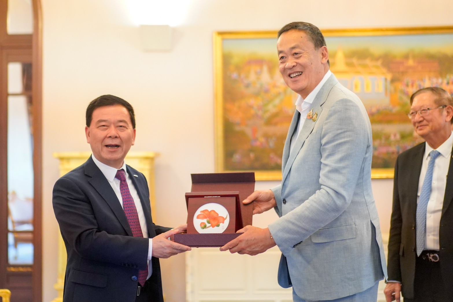 總理會晤廣汽集團董事長 洽談加強對泰投資