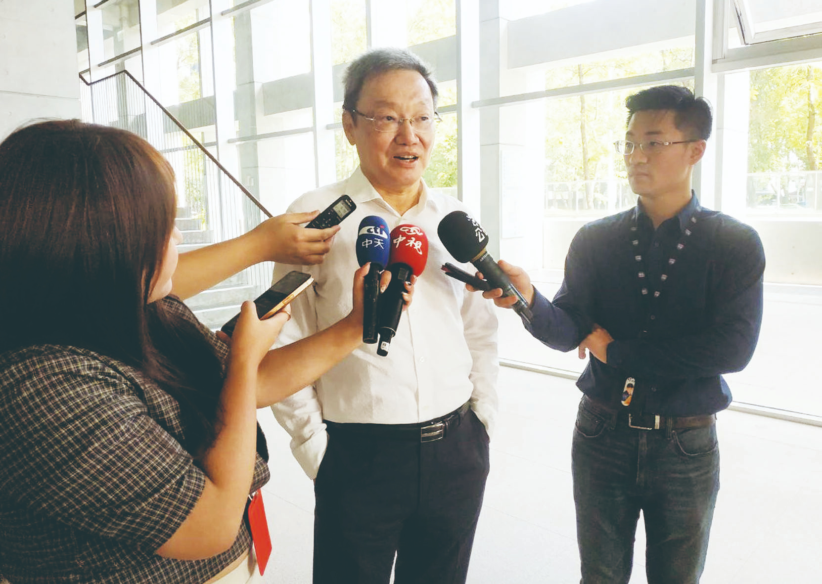 蘇起：台灣自救 須尋求兩岸對話