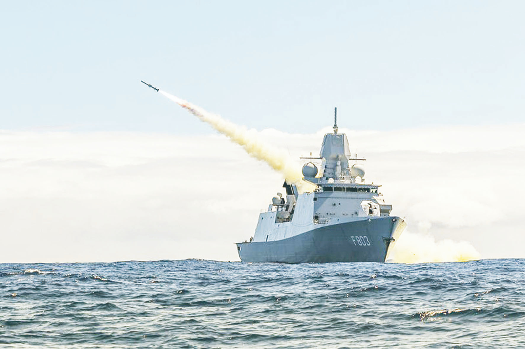 環太軍演實彈射擊 擊沉兩艘大型艦艇