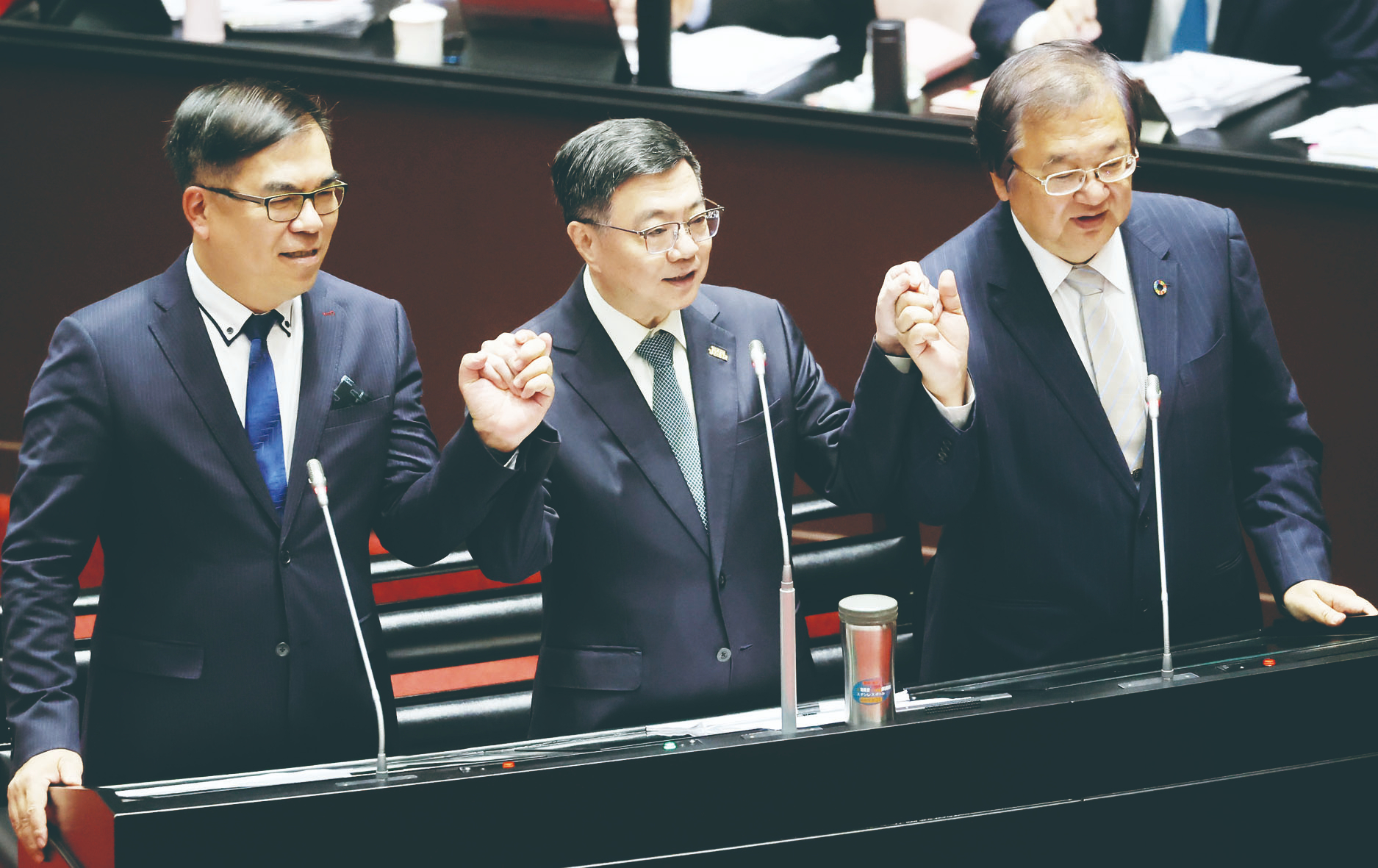內閣互打後 卓揆牽手邱、彭大和解